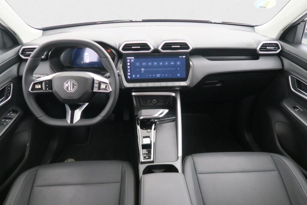 MG ZS LUXURY 1.5 HYBRID+ 197 CV 5P 7