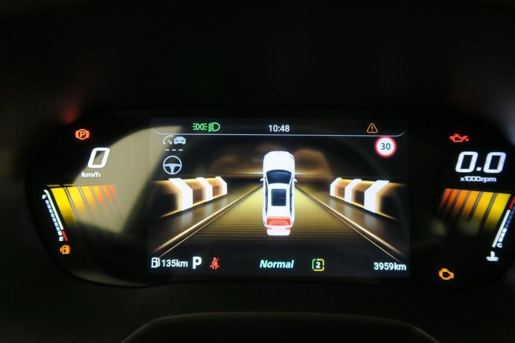 MG ZS LUXURY 1.5 HYBRID+ 197 CV 5P 17