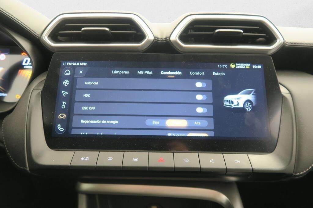 MG ZS LUXURY 1.5 HYBRID+ 197 CV 5P 15