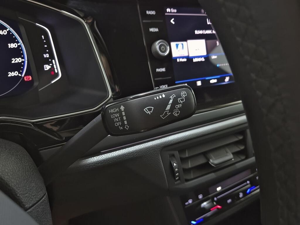 Volkswagen Taigo R-Line 1.0 TSI 81kW (110CV) DSG 14