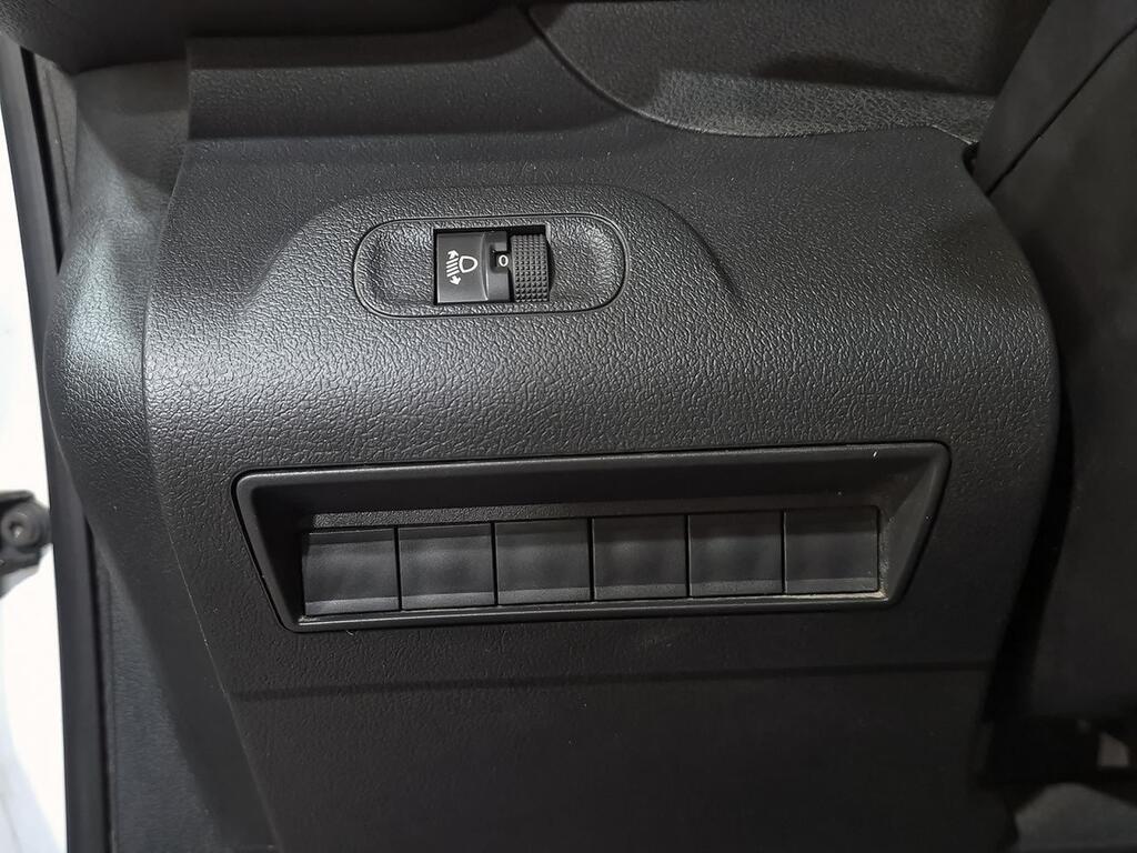 Peugeot Partner *PARTNER 1.5 BLUEHDI 100 PRO STANDARD 3P 600KG 13