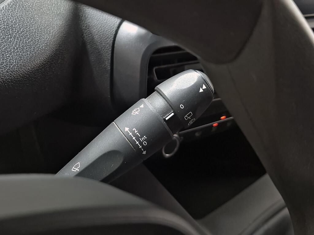 Peugeot Partner *PARTNER 1.5 BLUEHDI 100 PRO STANDARD 3P 600KG 17