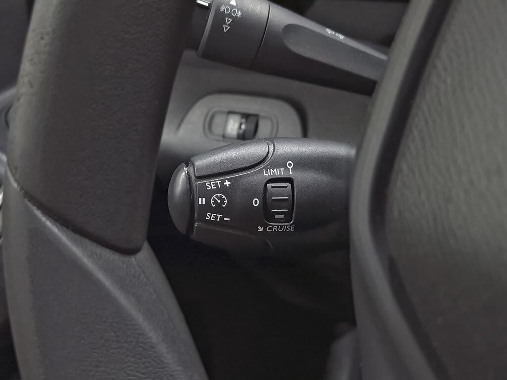 Peugeot Partner *PARTNER 1.5 BLUEHDI 100 PRO STANDARD 3P 600KG 16