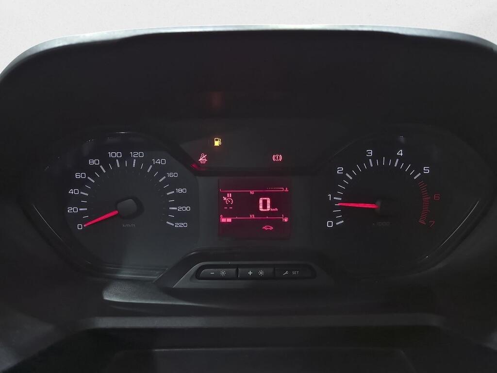 Peugeot Partner *PARTNER 1.5 BLUEHDI 100 PRO STANDARD 3P 600KG 14