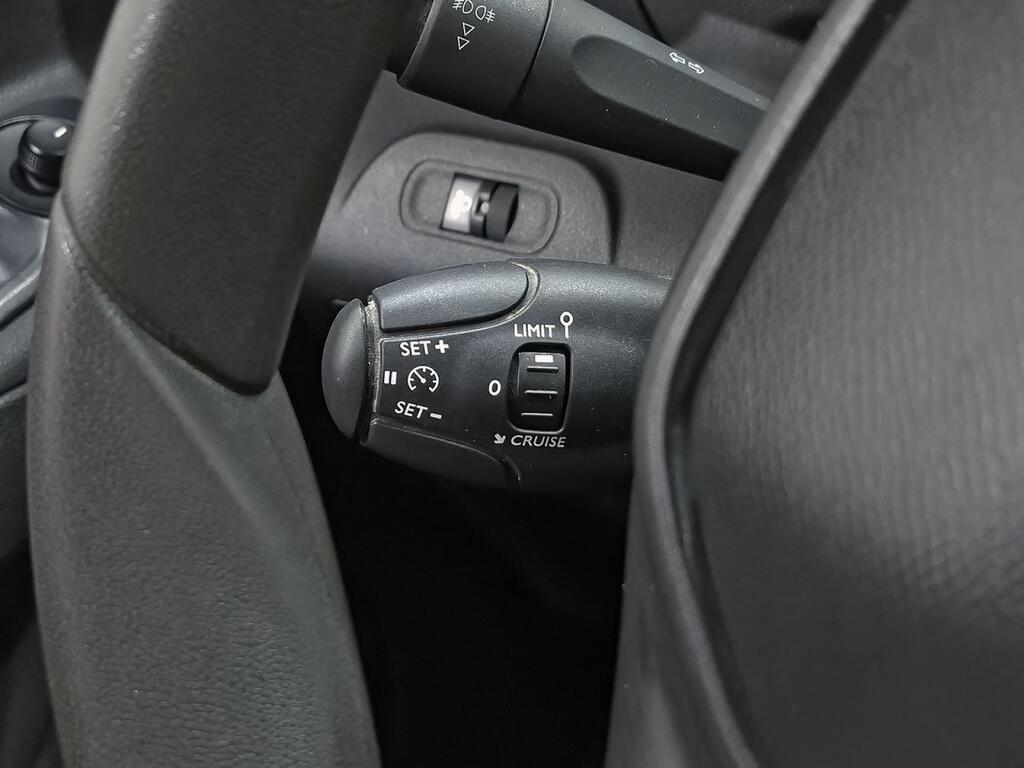 Peugeot Partner *PARTNER 1.5 BLUEHDI 100 PRO STANDARD 3P 600KG 16