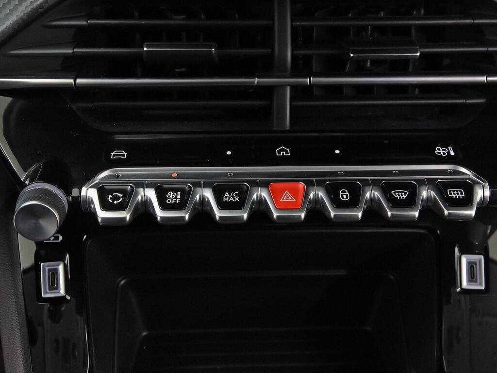 Peugeot 208 Active Puretech 100 34