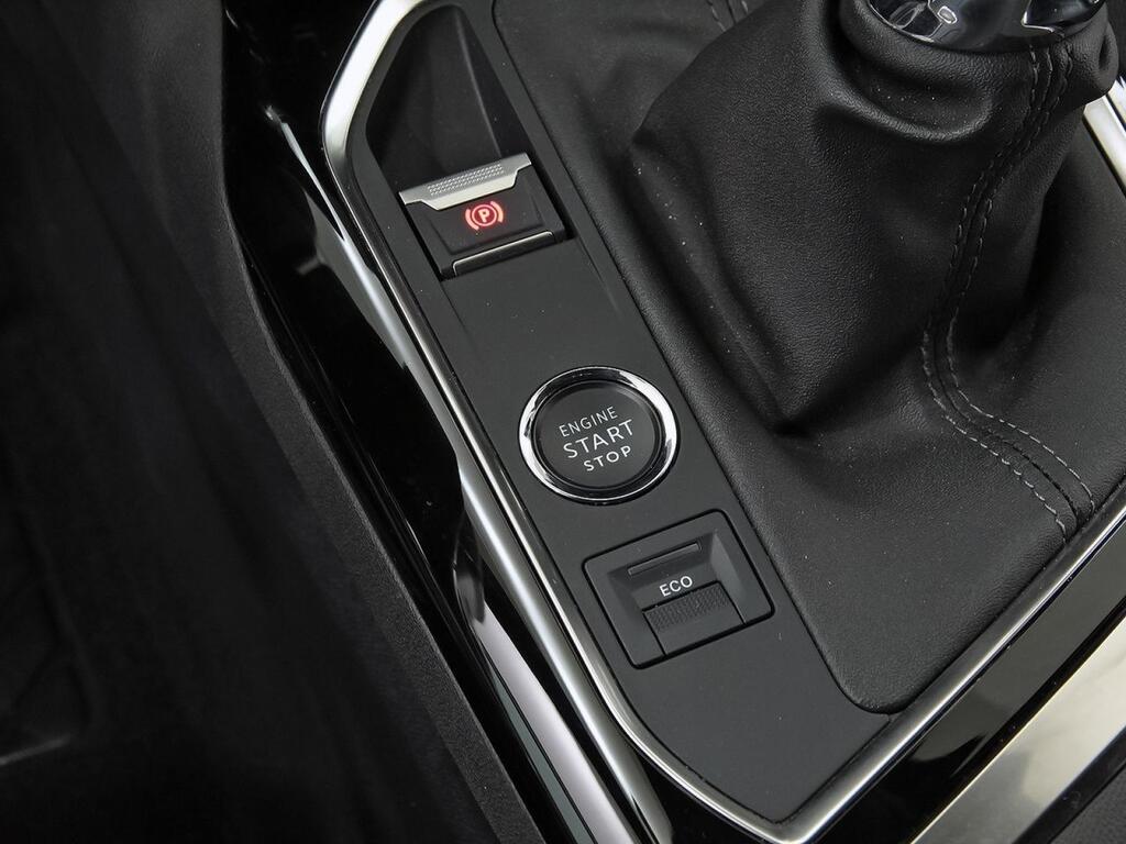 Peugeot 3008 1.2 PureTech 96KW S&S Allure Pack 30