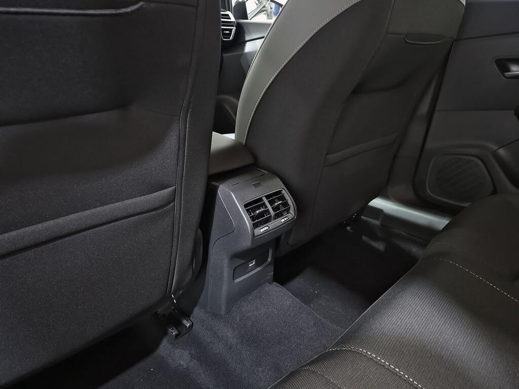 Citroën C4 Hybrid 145 ë-DCS6 Plus 31