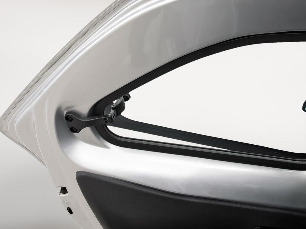 Toyota Aygo X Cross 1.0 VVT-I 72CV Play 26