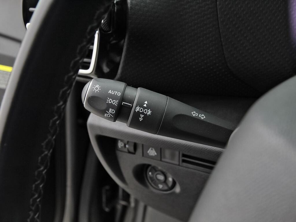 Citroën C4 BlueHDi 130 S&S EAT8 Shine 16