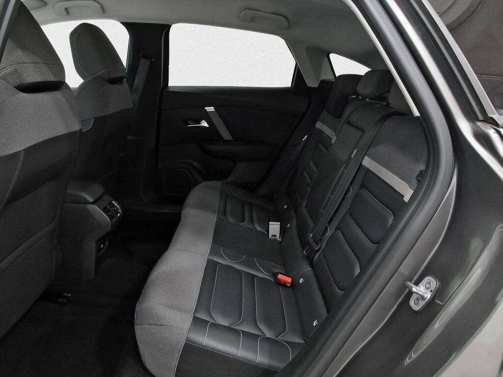 Citroën C4 BlueHDi 130 S&S EAT8 Shine 9