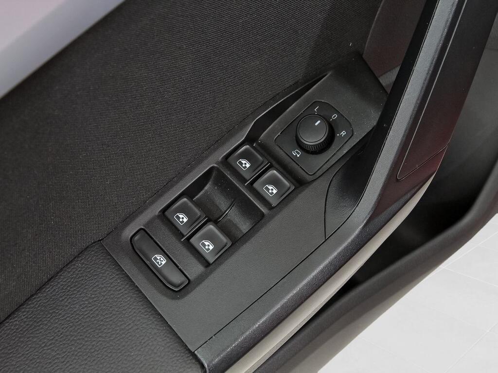 Seat Ibiza 1.0 TSI 85kW (115CV) FR XS 9