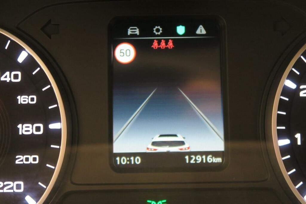 MG ZS COMFORT 1.5 106 CV 5P 11