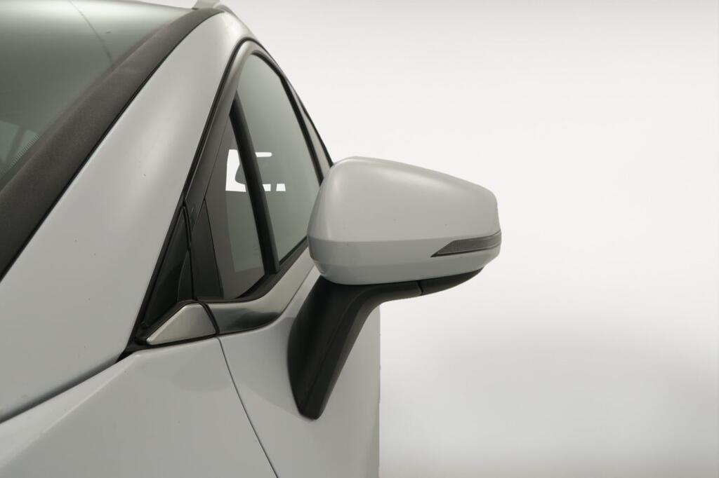 Kia Sportage SUV 1.6 T-GDI HEV TECH AUTO 215 5P 24