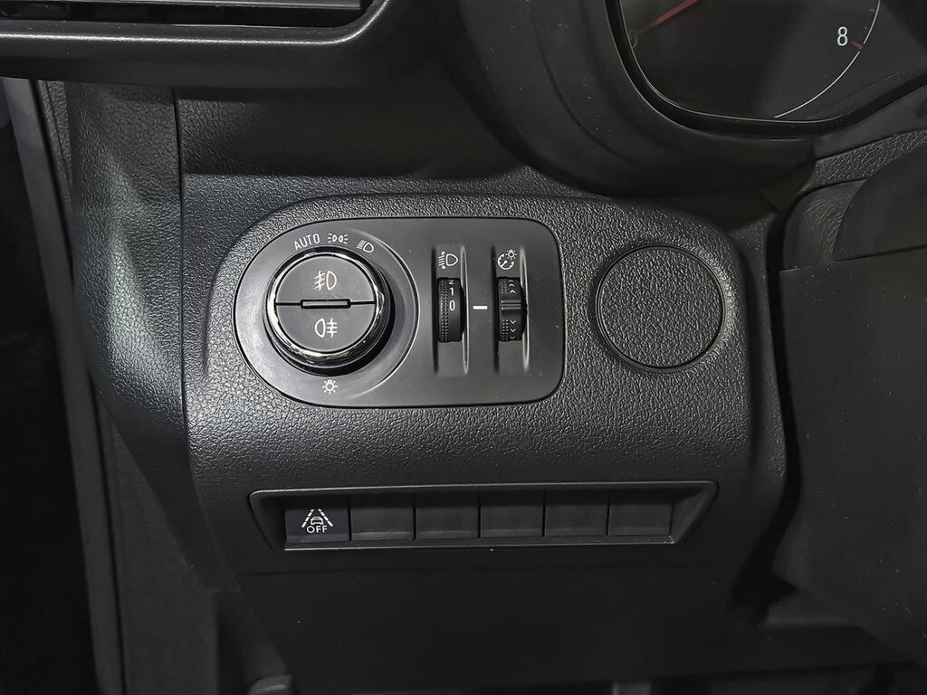 Opel Combo Cargo 1.5 TD 75kW (100CV) S/S Ed. Plus XL 7Pla 13