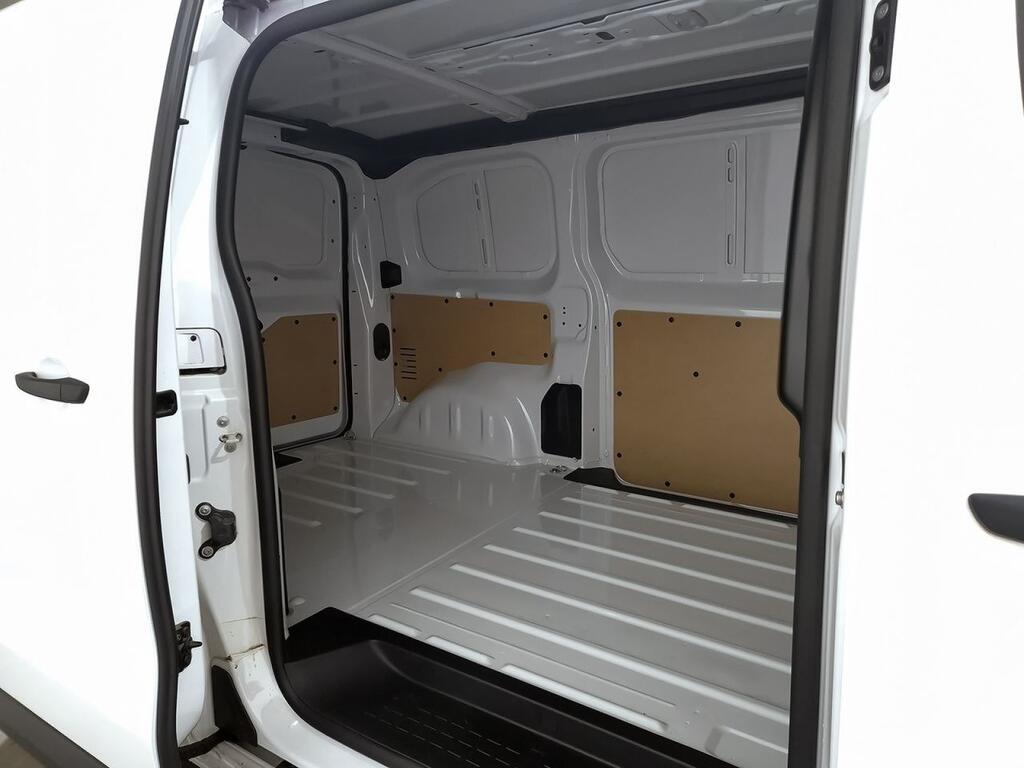 Peugeot Expert BEV FURGON 75KWH 136CV E-EXPERT STANDARD 4P 9