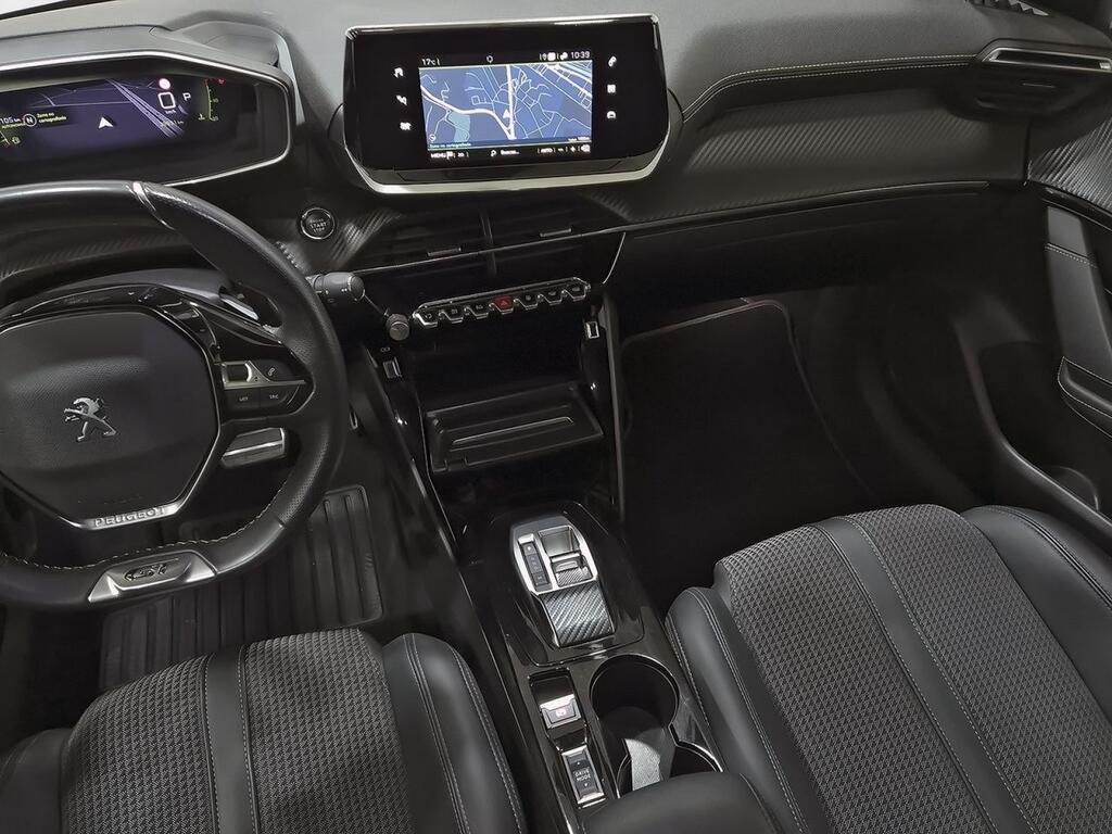 Peugeot 208 GT 1.2 PURETECH 130 CV EAT8 S&S 5P 29