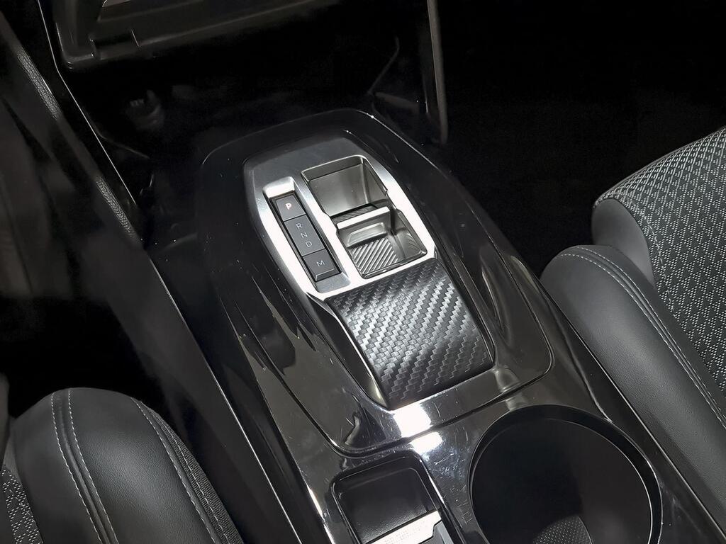 Peugeot 208 GT 1.2 PURETECH 130 CV EAT8 S&S 5P 27