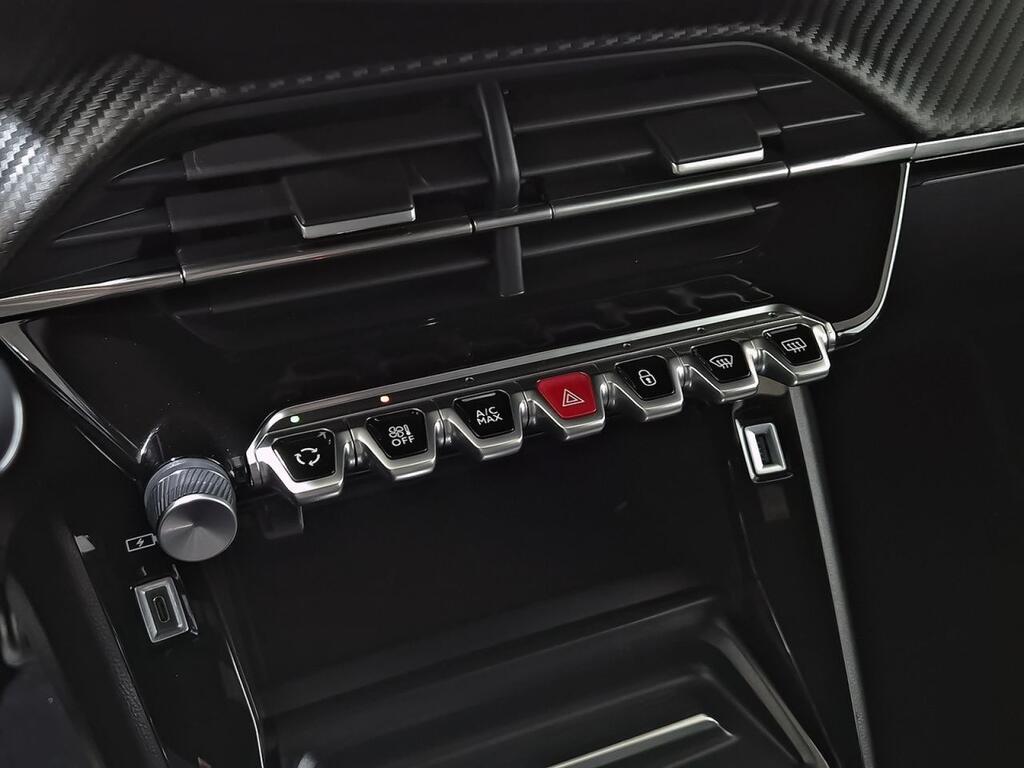 Peugeot 208 GT 1.2 PURETECH 130 CV EAT8 S&S 5P 26