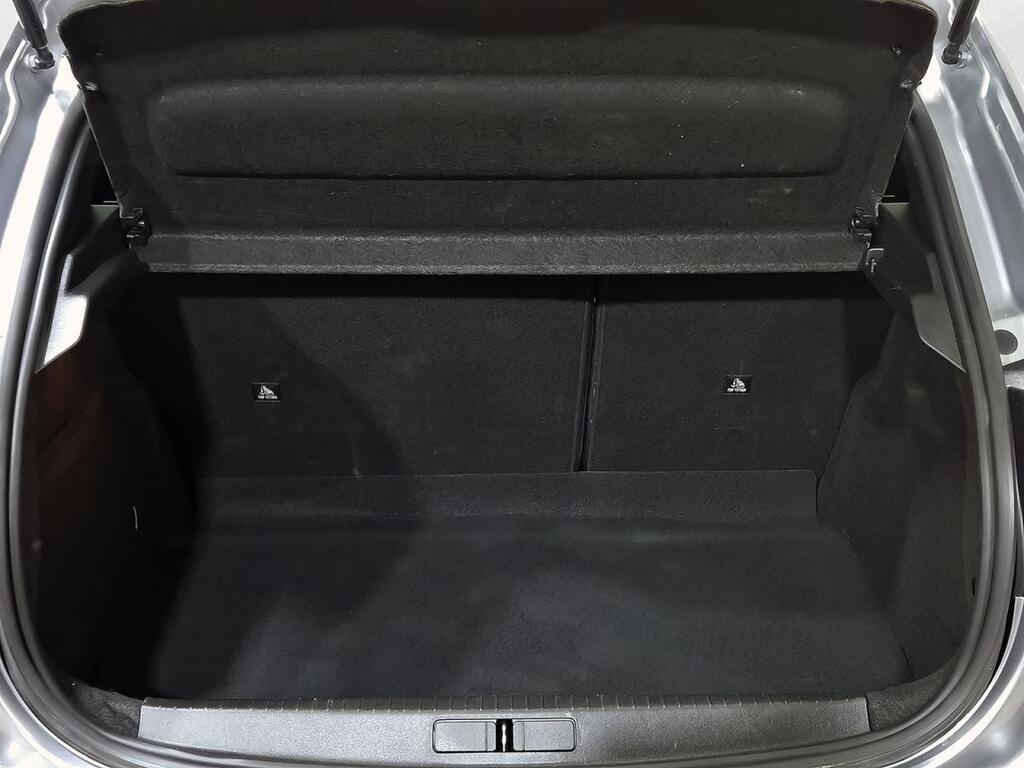 Peugeot 208 GT 1.2 PURETECH 130 CV EAT8 S&S 5P 9