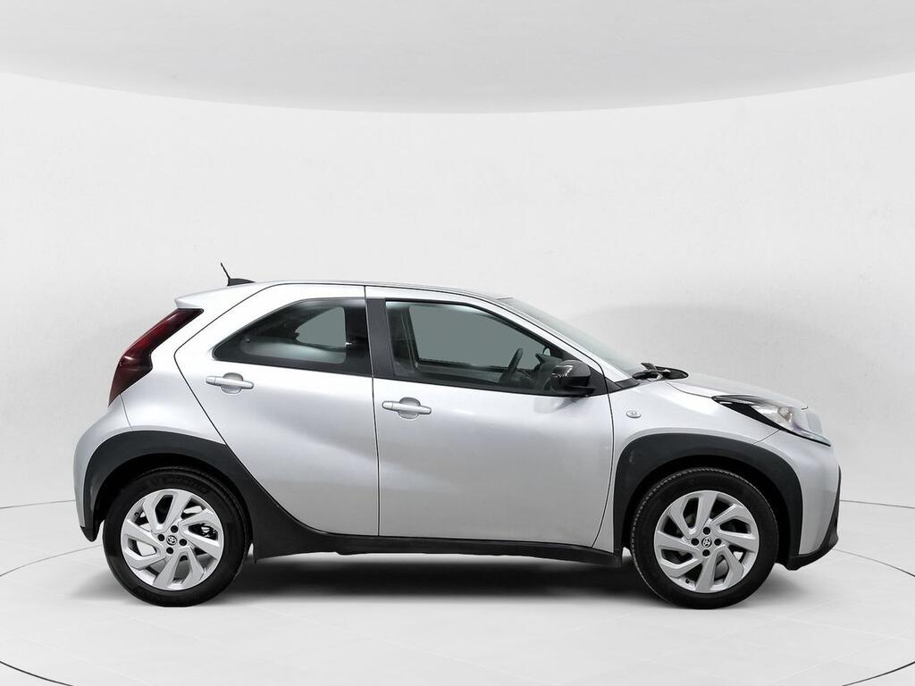 Toyota Aygo X Cross 1.0 VVT-I 72CV Play 3