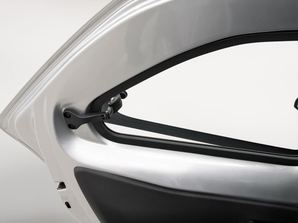 Toyota Aygo X Cross 1.0 VVT-I 72CV Play 26