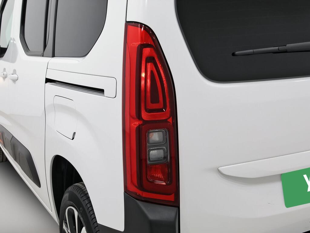 Citroën Berlingo 1.5 BLUEHDI 100 TALLA M SHINE BUSINESS 5P (N1) 29