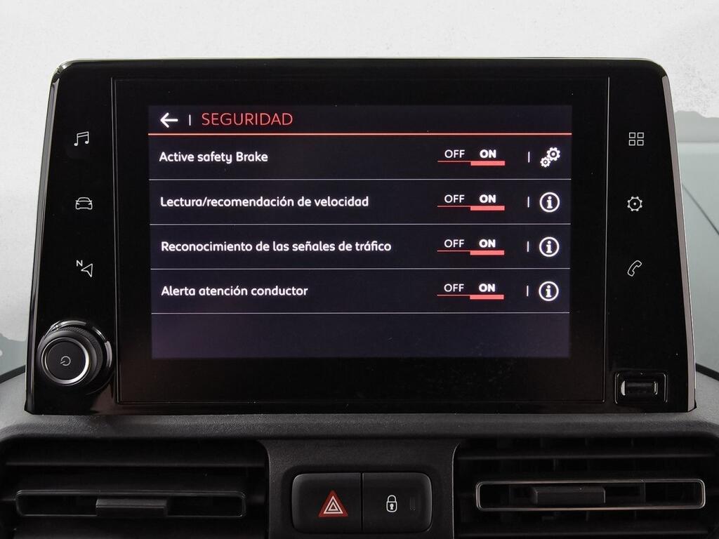 Citroën Berlingo 1.5 BLUEHDI 100 TALLA M SHINE BUSINESS 5P (N1) 24