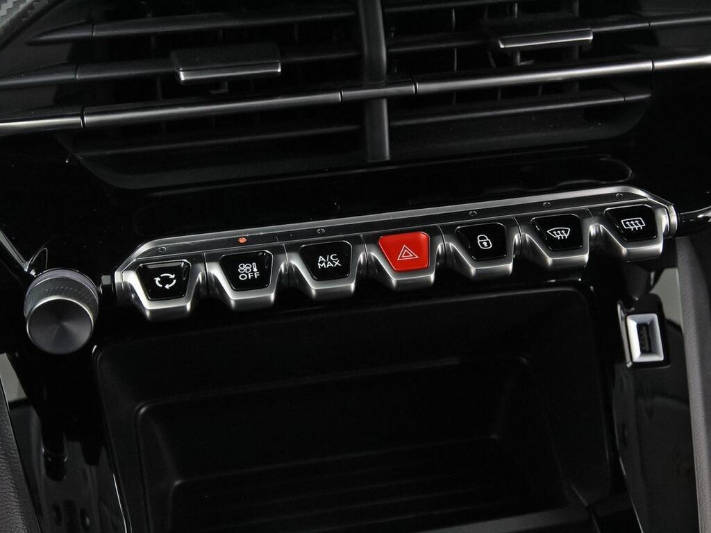 Peugeot 208 Active Puretech 75 28