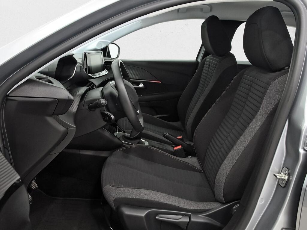 Peugeot 208 Active Puretech 75 8