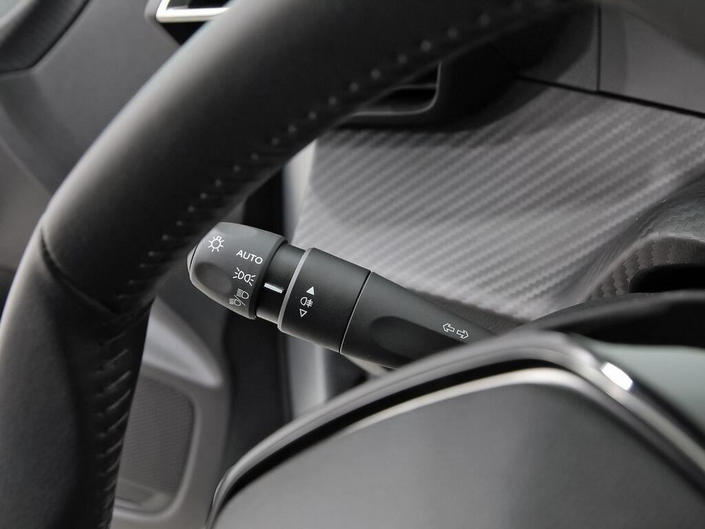 Peugeot 208 Active Puretech 75 16