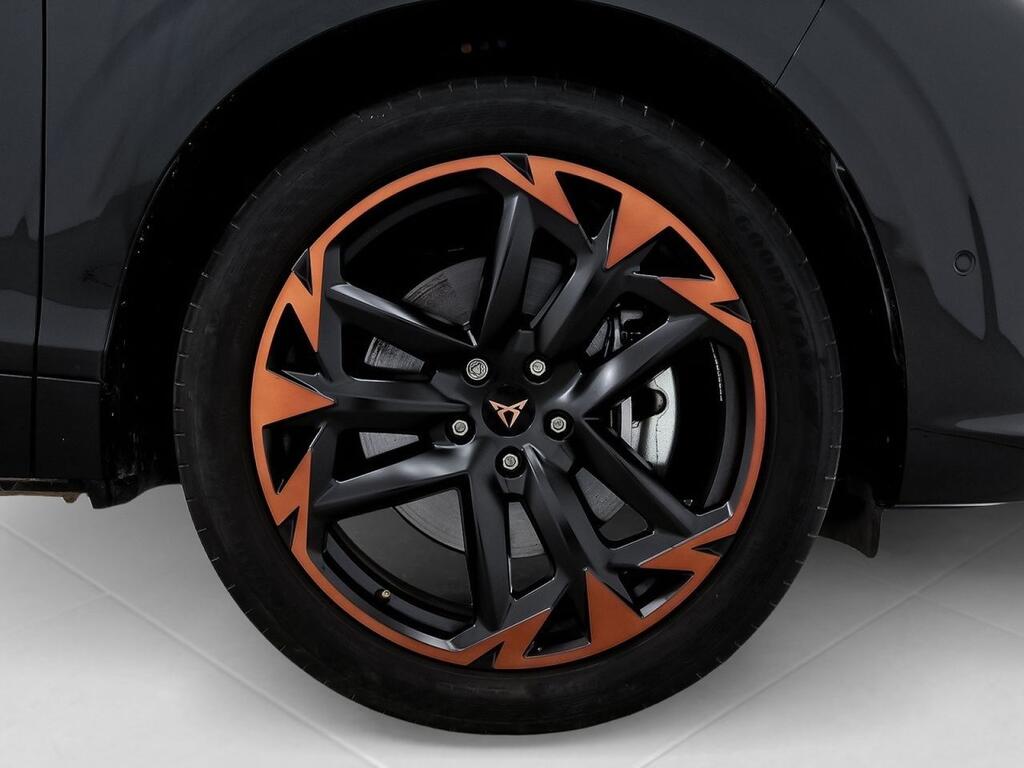 Cupra Terramar 1.5 TSI e-Hybrid 150kW (204 CV) DSG 8