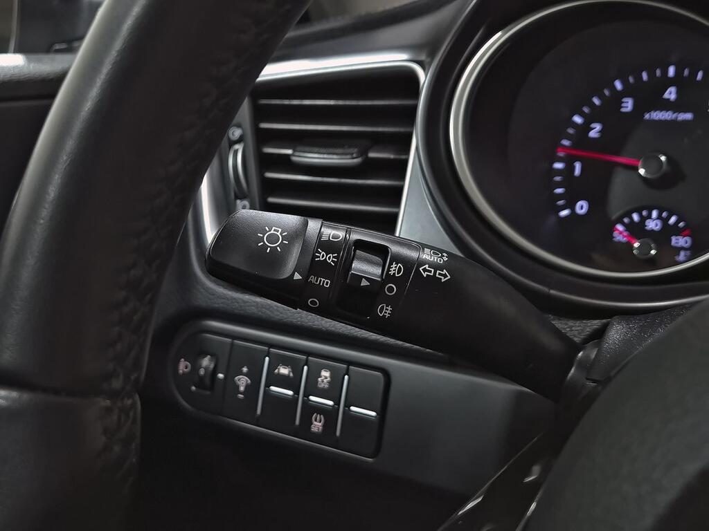 Kia XCeed 1.0 T-GDi Drive 88kW (120CV) 14