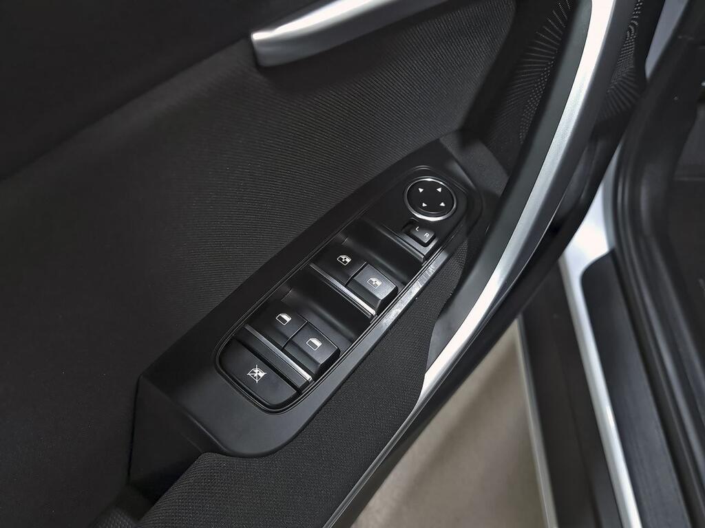 Kia XCeed 1.0 T-GDi Drive 88kW (120CV) 11