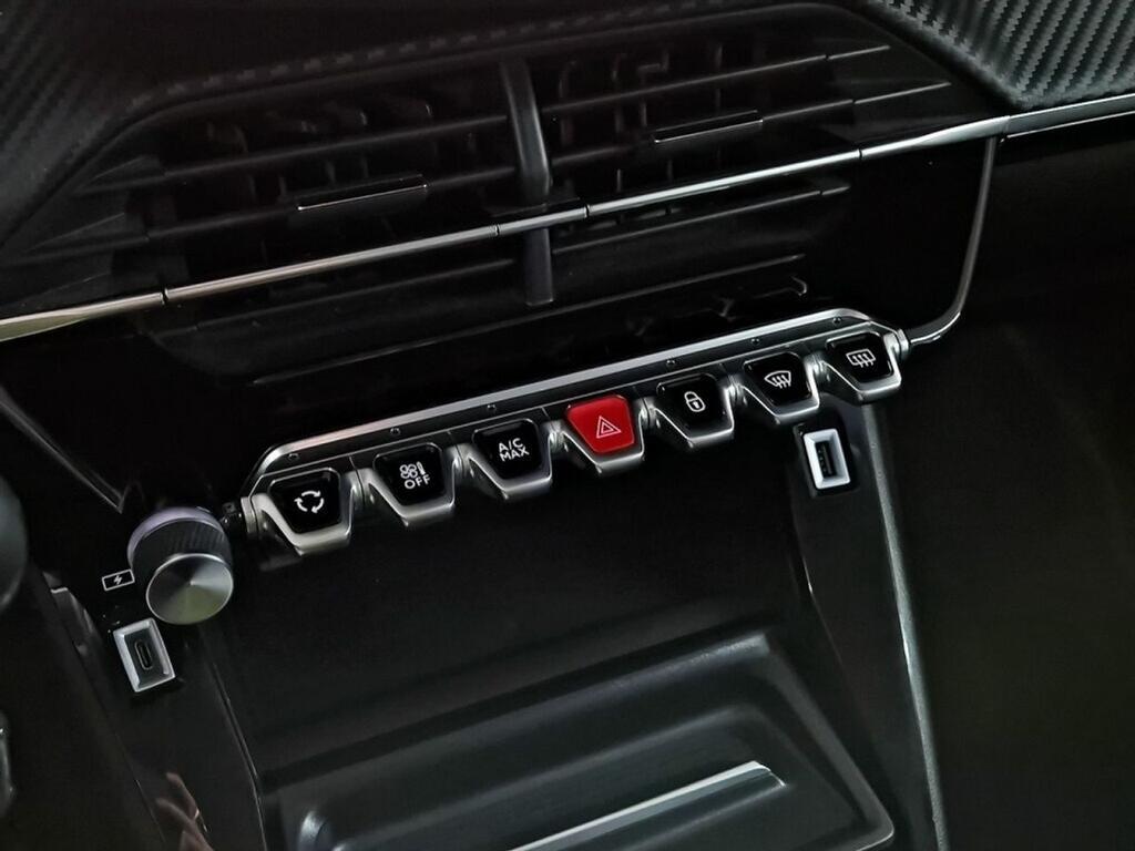 Peugeot 208 ALLURE 1.5 BLUEHDI 100CV S&S 6 VEL MAN 5P 26