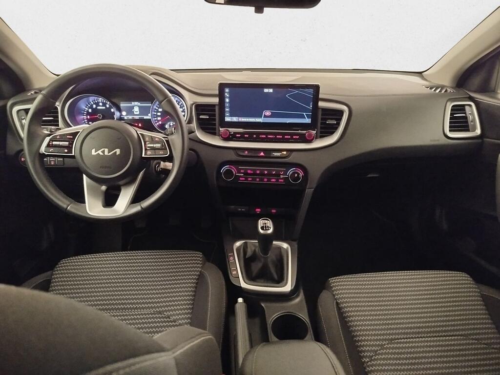 Kia XCeed 1.0 T-GDi Tech 88kW (120CV) 4