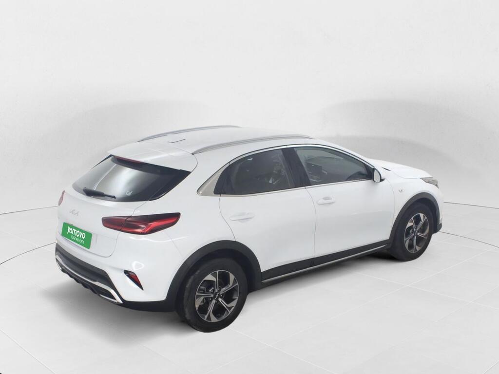 Kia XCeed 1.0 T-GDi Tech 88kW (120CV) 9