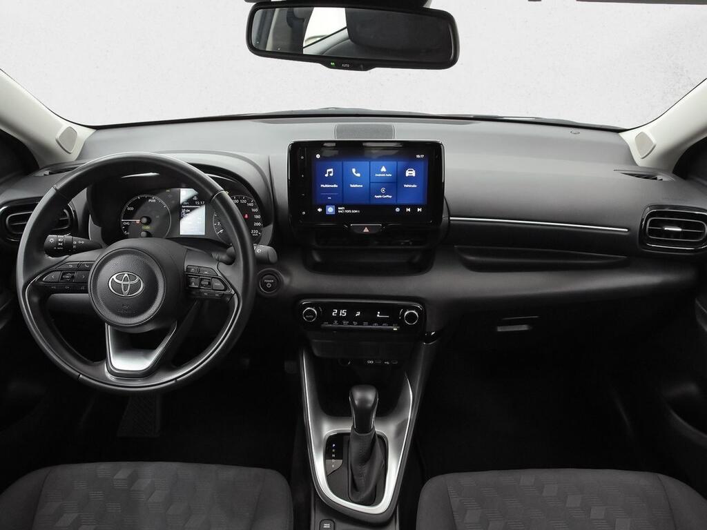 Toyota Yaris 1.5 120H Active Plus 6