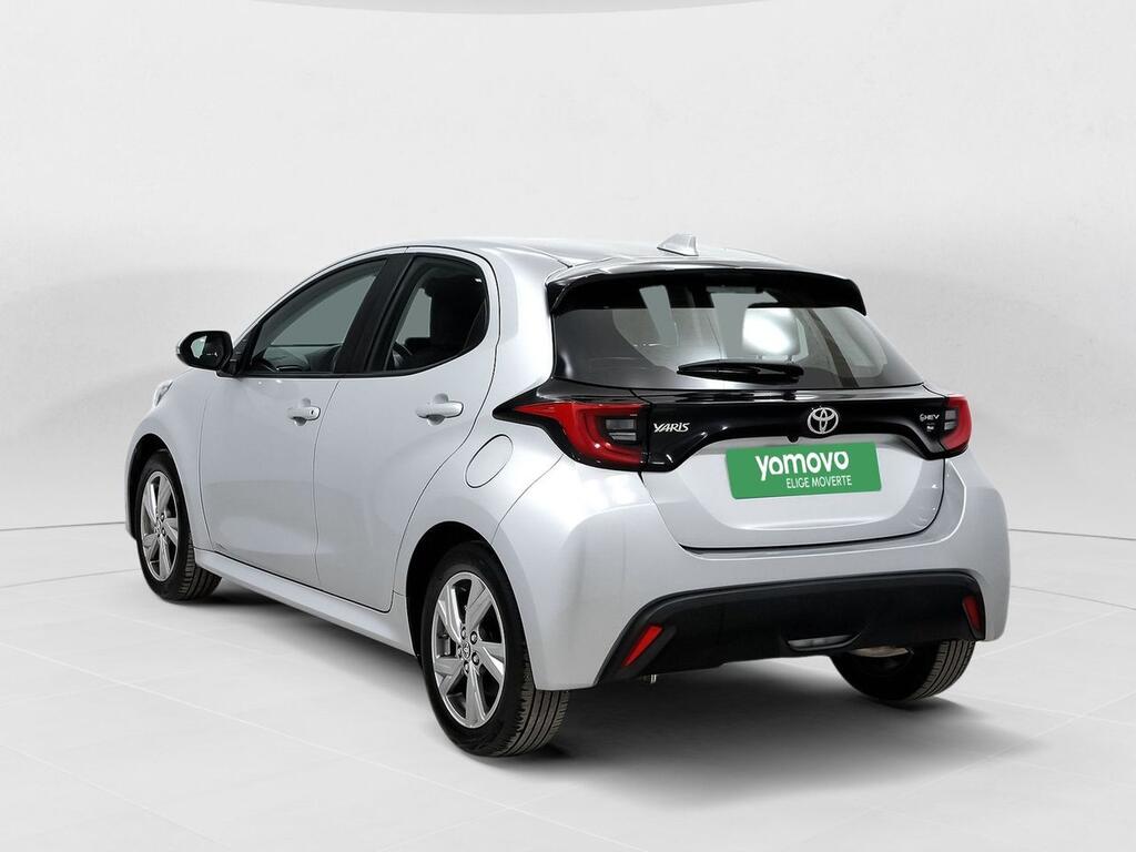 Toyota Yaris 1.5 120H Active Plus 2