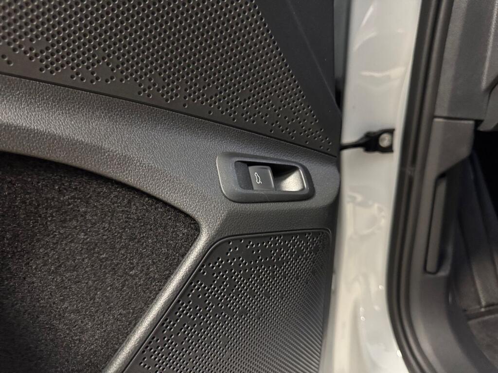 Skoda Enyaq 85 210 kW ( CV) 82 kWh (77 kwh neta) 19