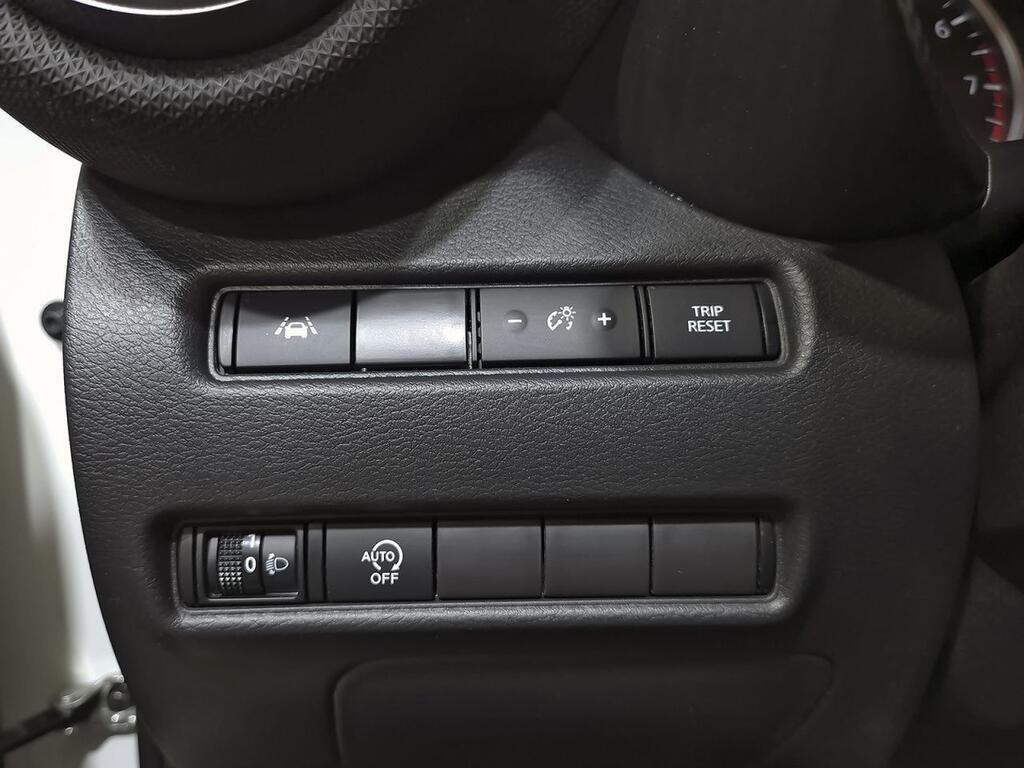 Nissan Juke DIG-T 84 kW (114 CV) 6M/T Acenta 12