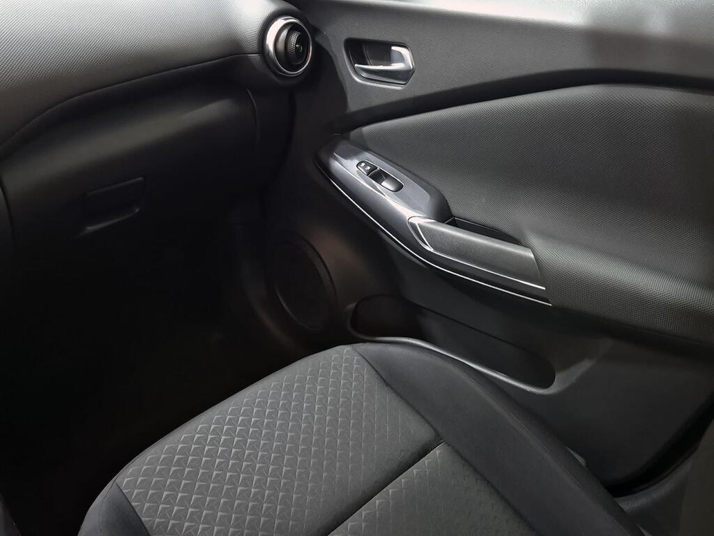 Nissan Juke DIG-T 84 kW (114 CV) 6M/T Acenta 26