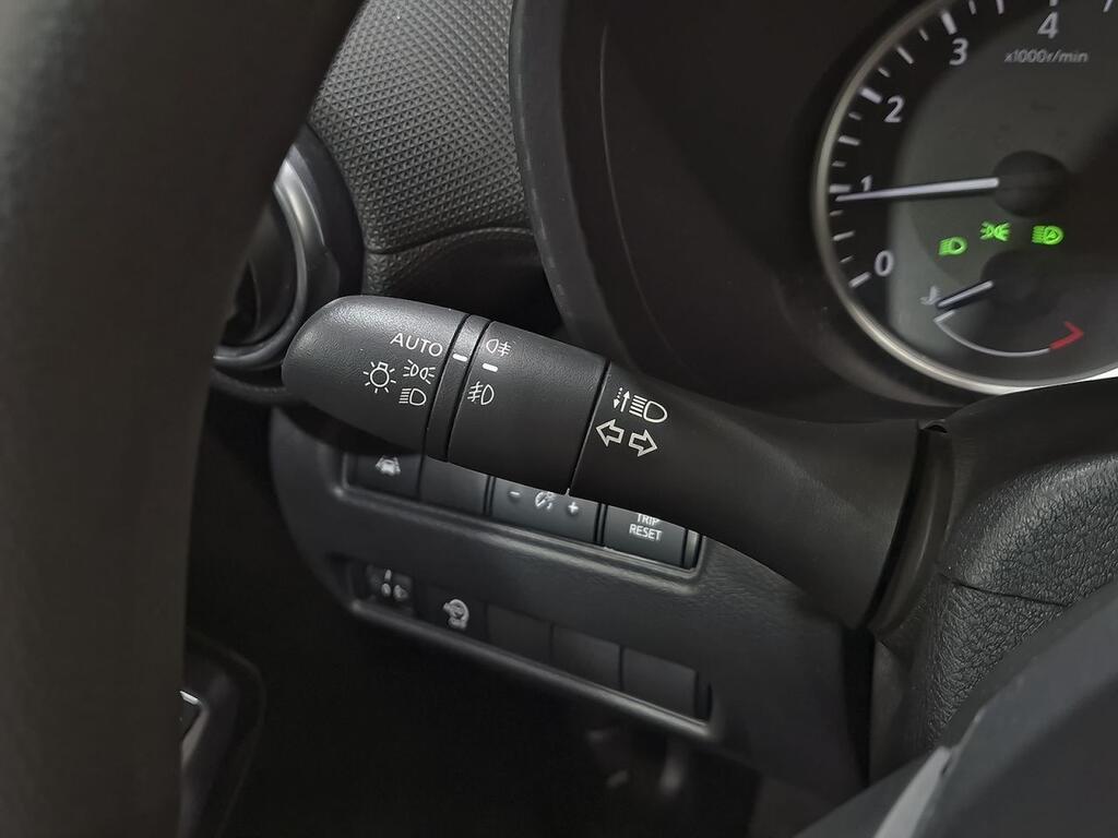 Nissan Juke DIG-T 84 kW (114 CV) 6M/T Acenta 14