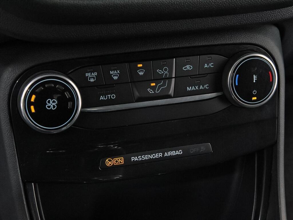 Ford Puma 1.0 EcoBoost 125cv Titanium Design MHEV 28