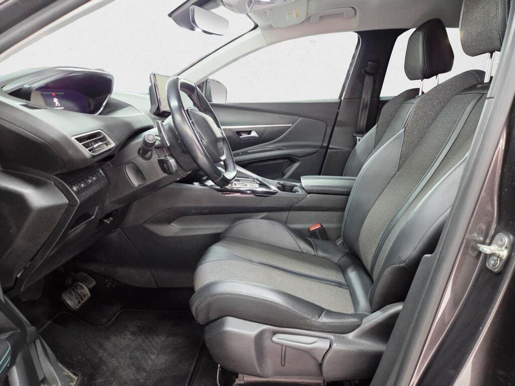 Peugeot 3008 Hybrid 225 e-EAT8 Allure 17