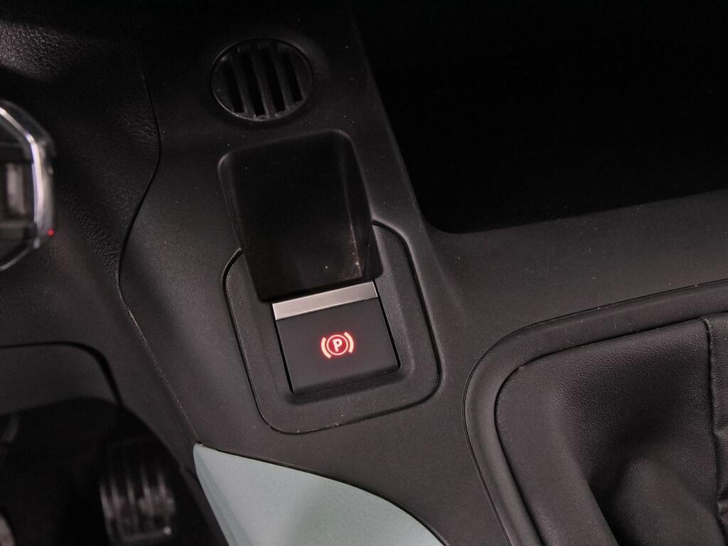 Citroën Berlingo Talla M PureTech 110 S&S FEEL 28