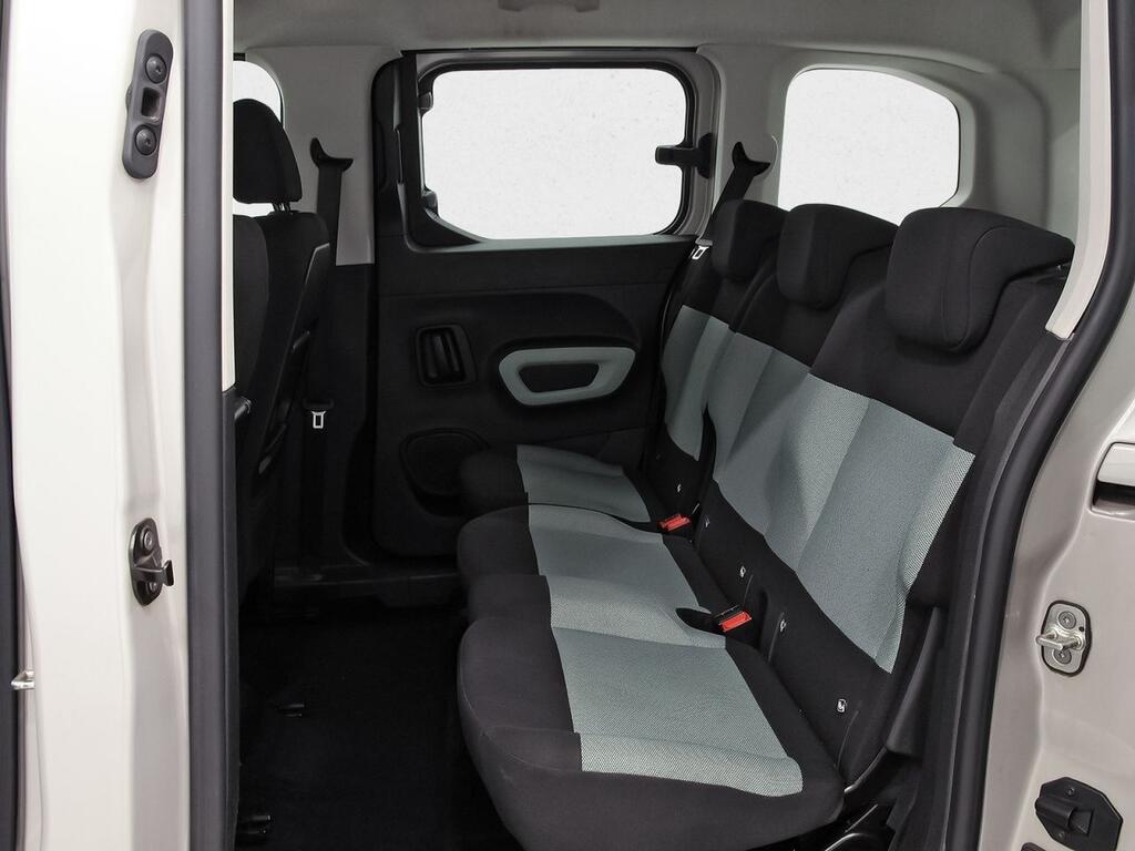 Citroën Berlingo Talla M PureTech 110 S&S FEEL 9
