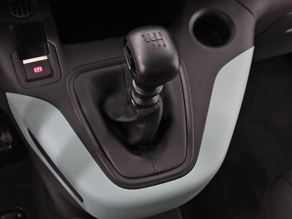 Citroën Berlingo Talla M PureTech 110 S&S FEEL 29