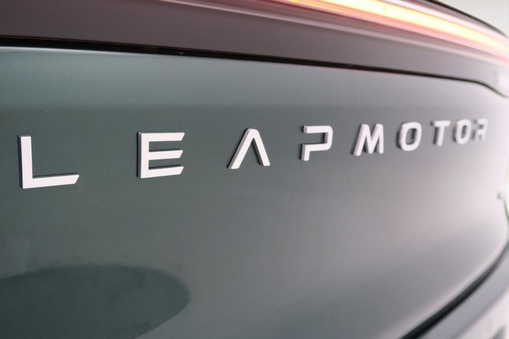 Leapmotor C10 C10 BEV 69.9kWh Design Auto 22