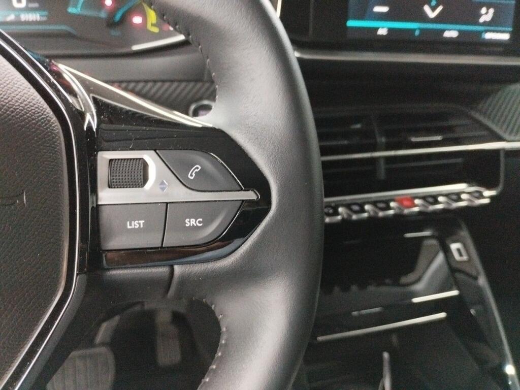 Peugeot 208 Eléctrico Allure 9